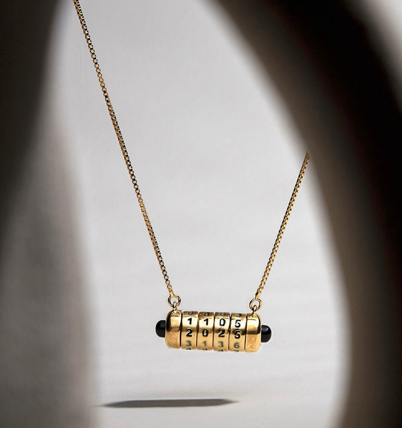 Tempoesia by Maria Dolores